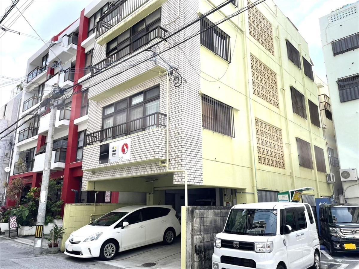 Guest House II Rokumarukan Naha Exterior foto